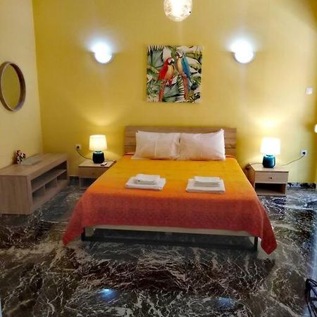 Thissio Apartment Philoxenia Athens Ngoại thất bức ảnh