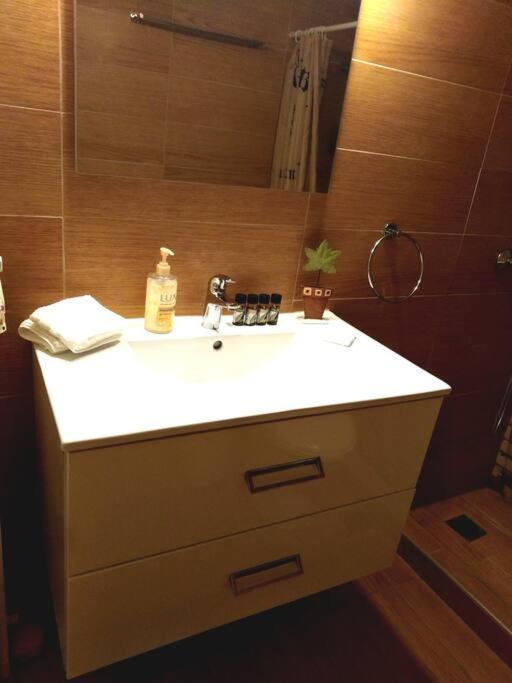 Thissio Apartment Philoxenia Athens Ngoại thất bức ảnh